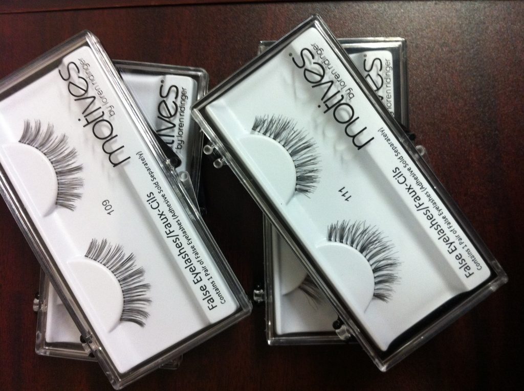 motives-false-lashes