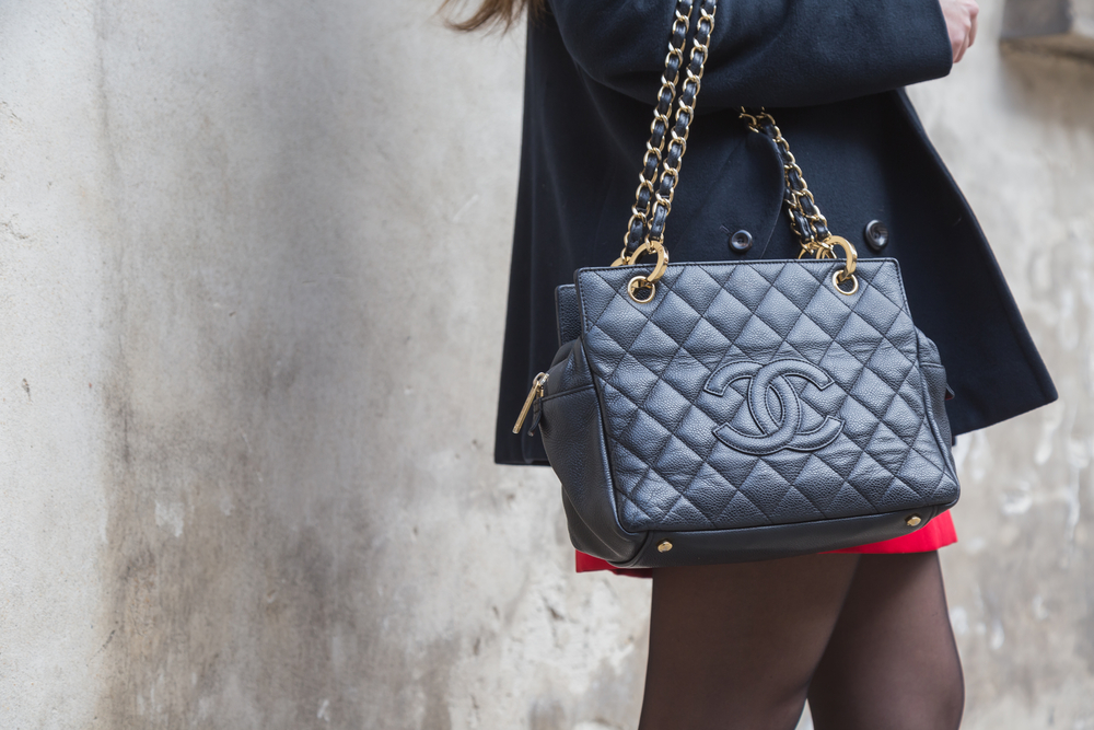 navy blue chanel handbag