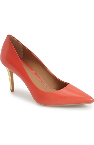 orange, peach, mandarine, jlo, jennifer lopez, orange pumps. hilary clinton