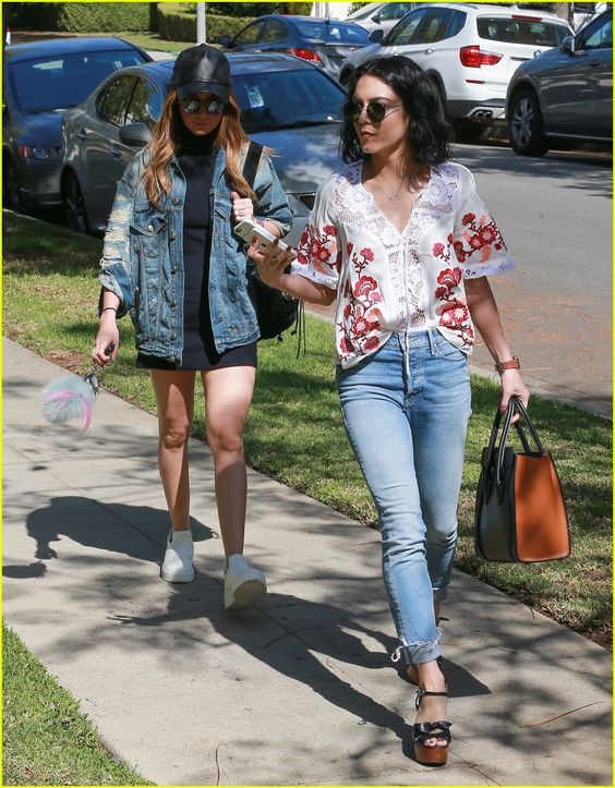 florals, rihanna, demi lovato, vanessa hudgens, hailey baldwin, floral dress, floral top, floral jacket