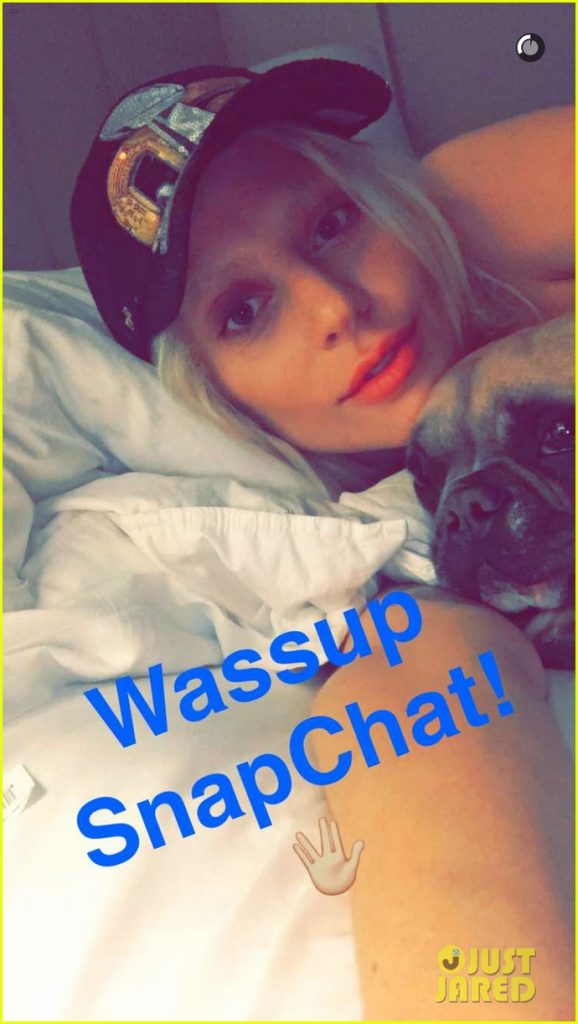 lady-gaga-joins-snapchat-ahead-super-bowl-01