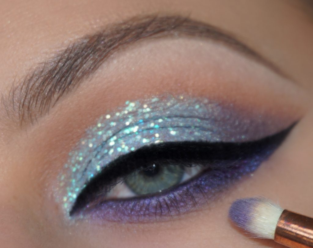 Get the Look with Motives: 'Splash' Makeup Tutorial