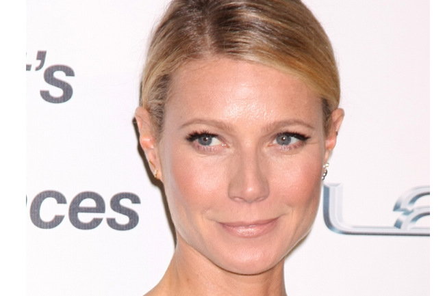 Living and Loving in a Modern World, Gwyneth paltrow, family