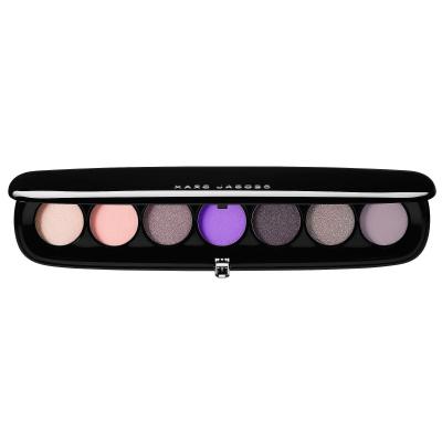 The Eyeshadow Palette Everyone is Wearing This Year, eyeshadow palette, purple eyeshadow, violet, ultra violet