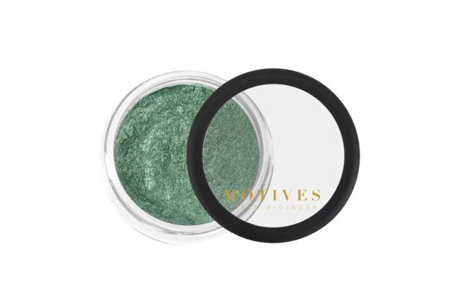 Get the Look with Motives®: Irish Eyes, irish eyes, st pattys day, st green eyeshadow