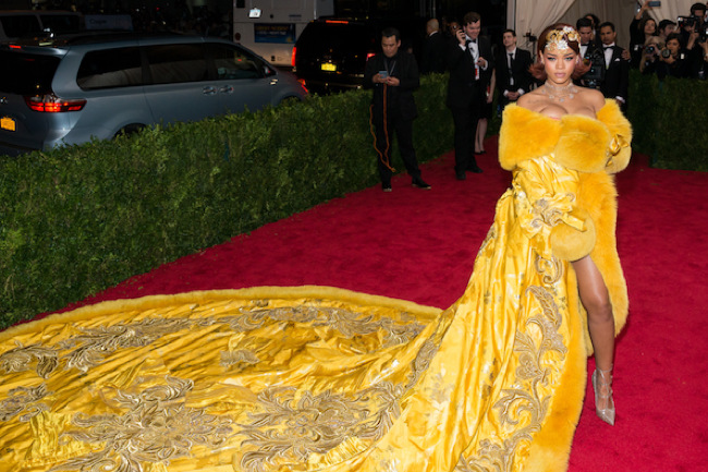 Here's How to Watch Tomorrow's Met Red Carpet, met gala, met gala red carpet, red carpet, met steps, celebrity style