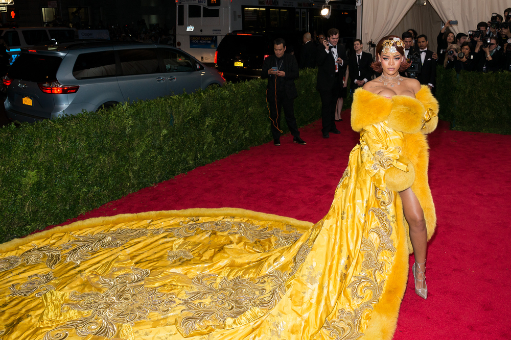 Best Met Looks of All Time, met gala, anna wintour, met gala 2018, met, met steps, celebrity style