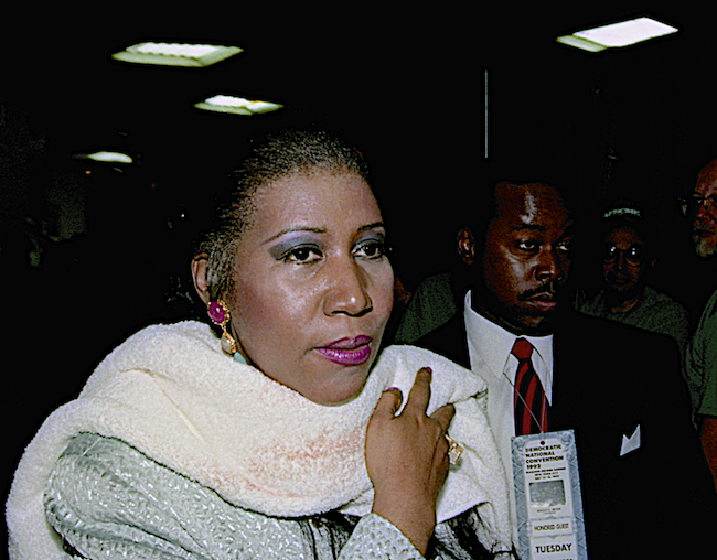 Aretha Franklin, 'Queen of Soul,' Dies at 76, dies at 76, aretha, aretha franklin,